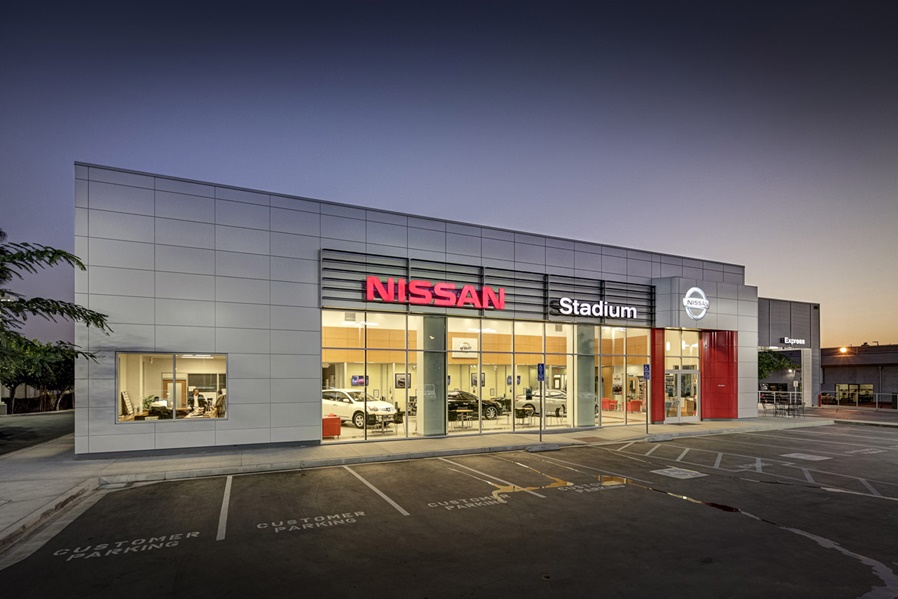 Stadium Nissan
