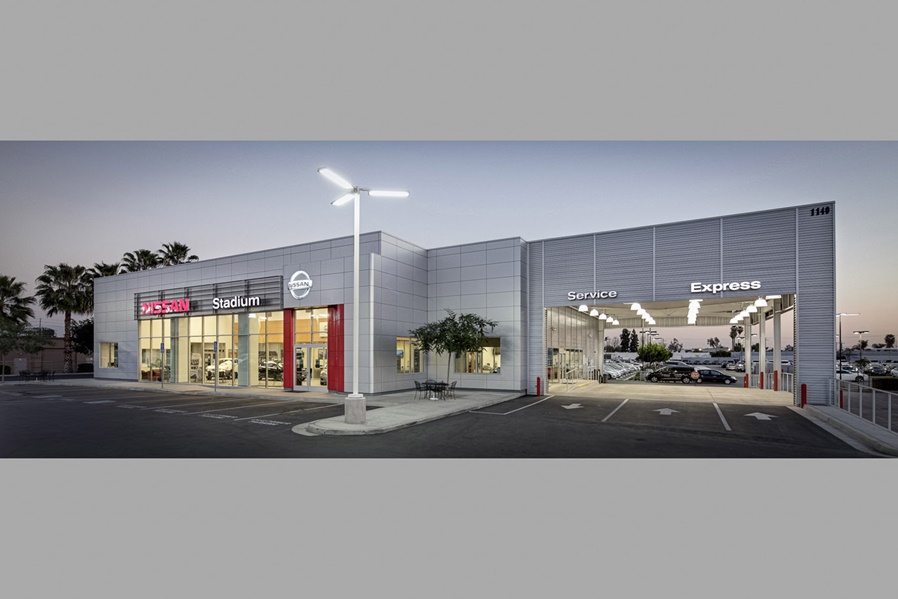 Stadium Nissan 2