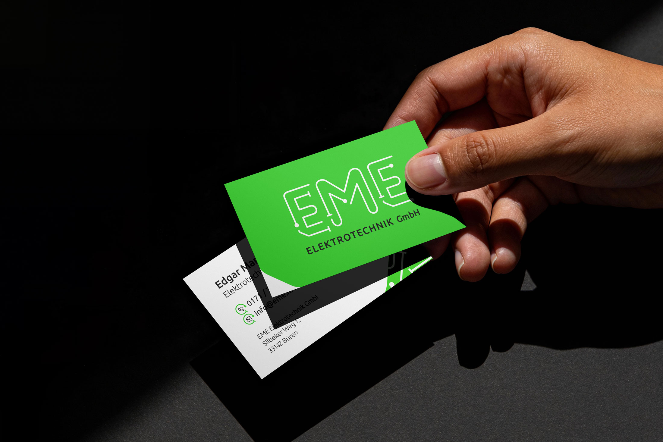 Minimalist branding mockup featuring business cards labeled 'DASH' on wooden textured backgrounds with a white pen and folder.