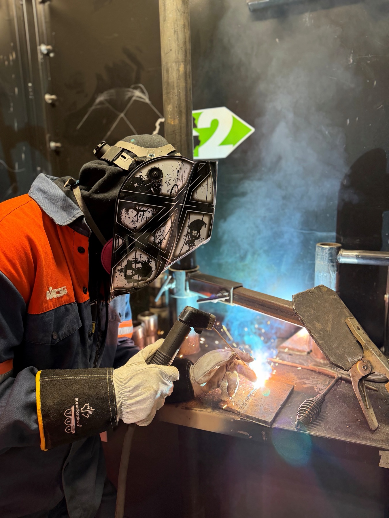 STEP Boilermaker participant Anna-Maude Paulin welding