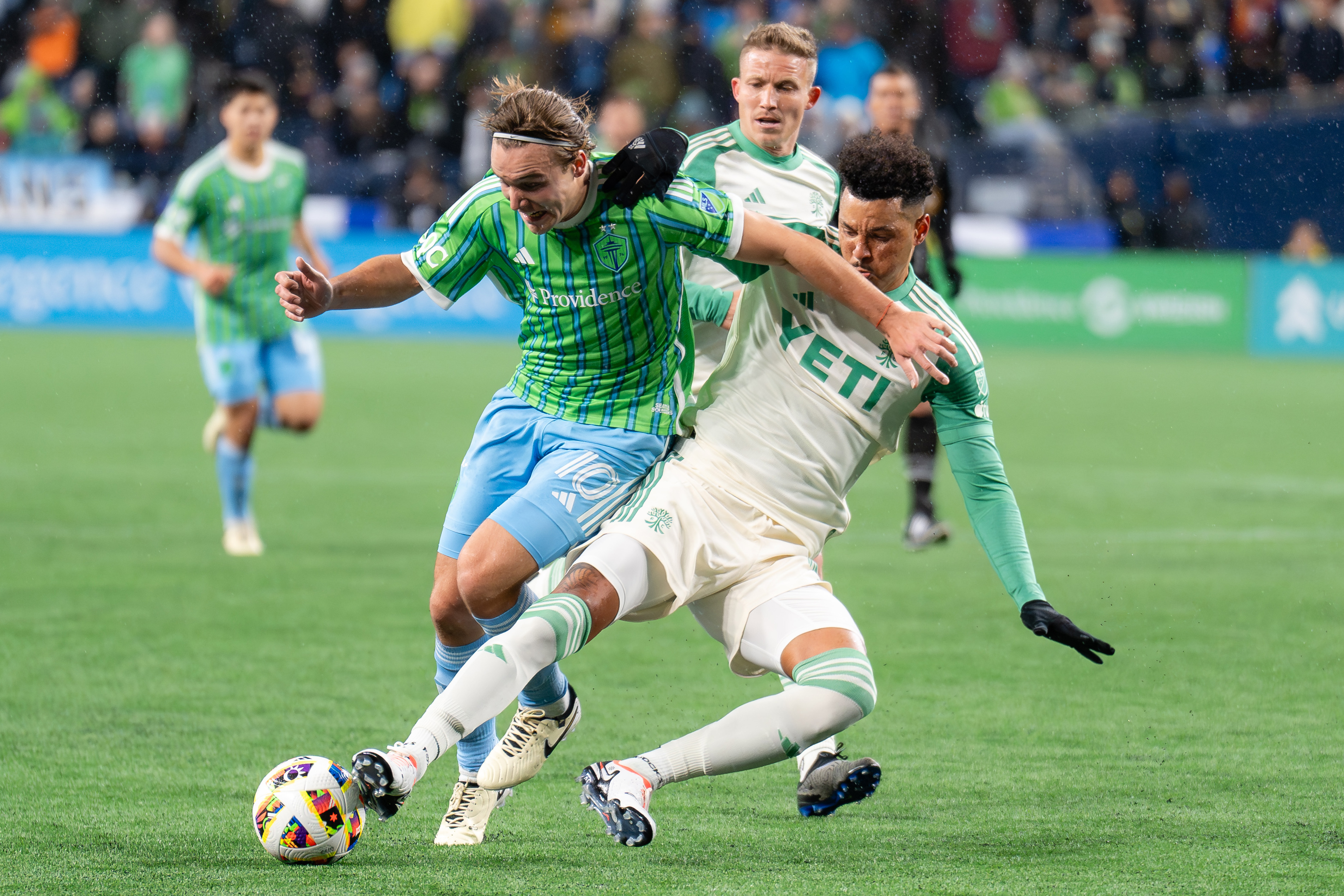 Sounders Struggle to Break Deadlock in Home Opener