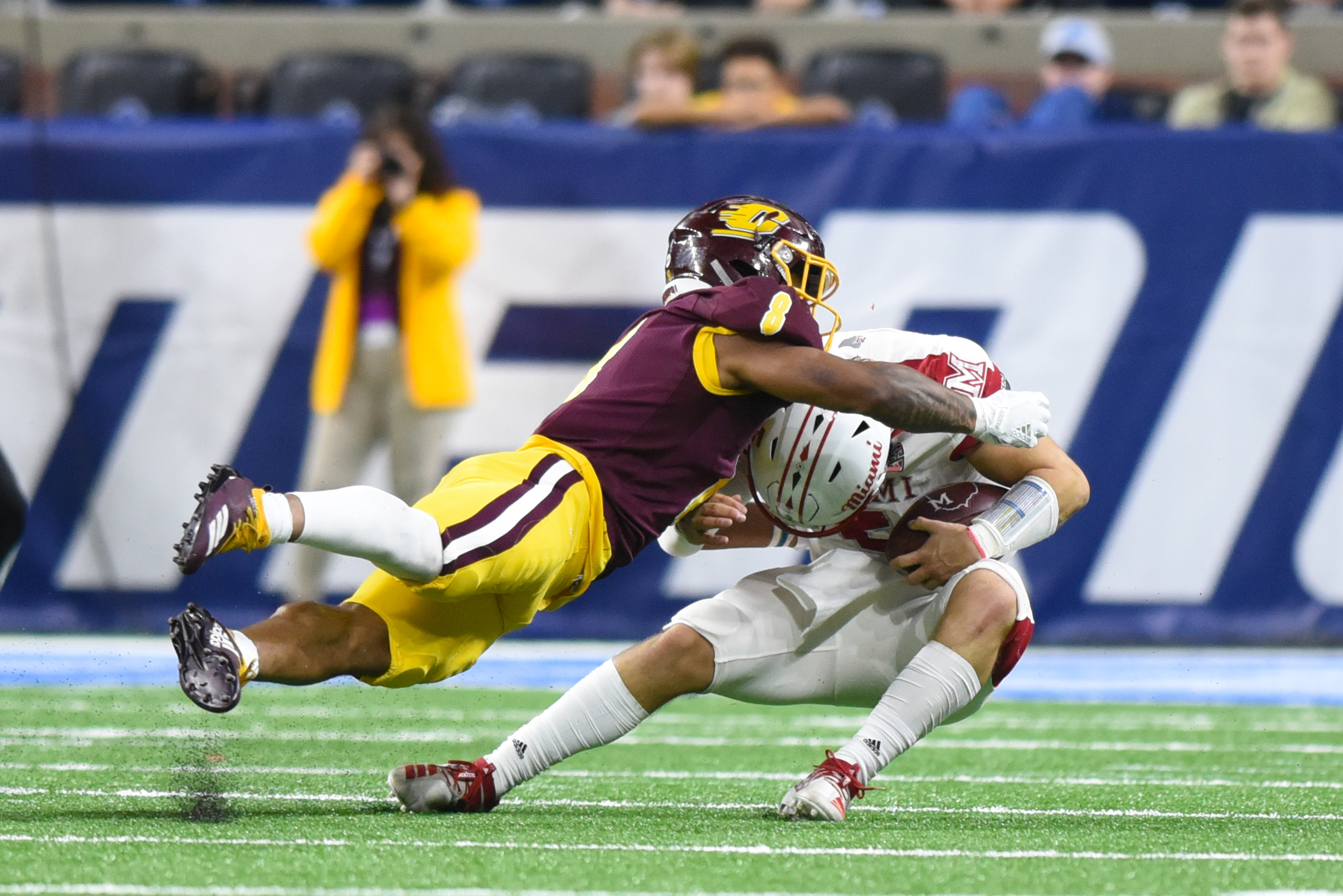 Miami of Ohio Captures MAC Championship with Late Surge Against Central Michigan