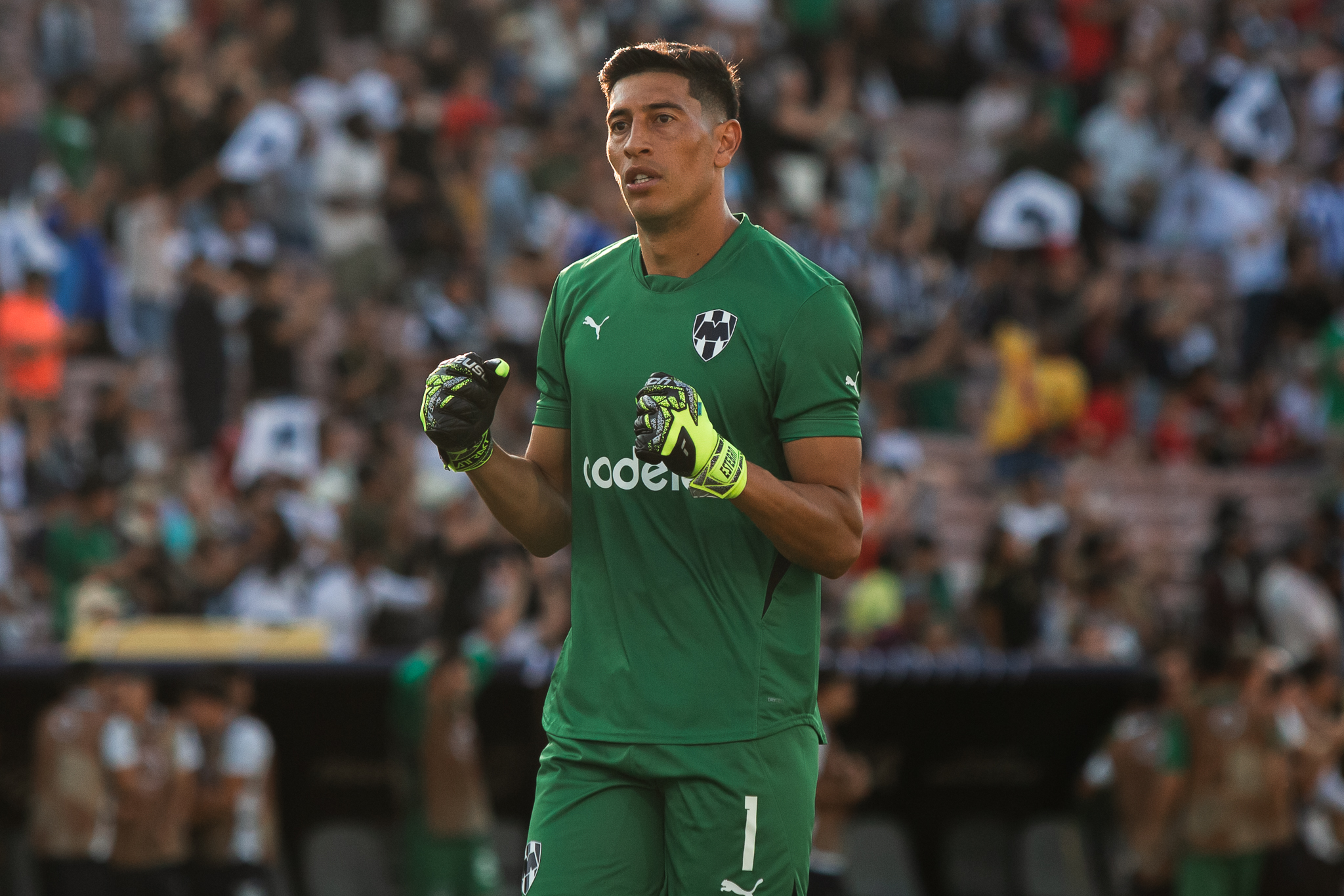 Monterrey Crush Urawa Reds to Secure Knockout Spot at Club World Cup
