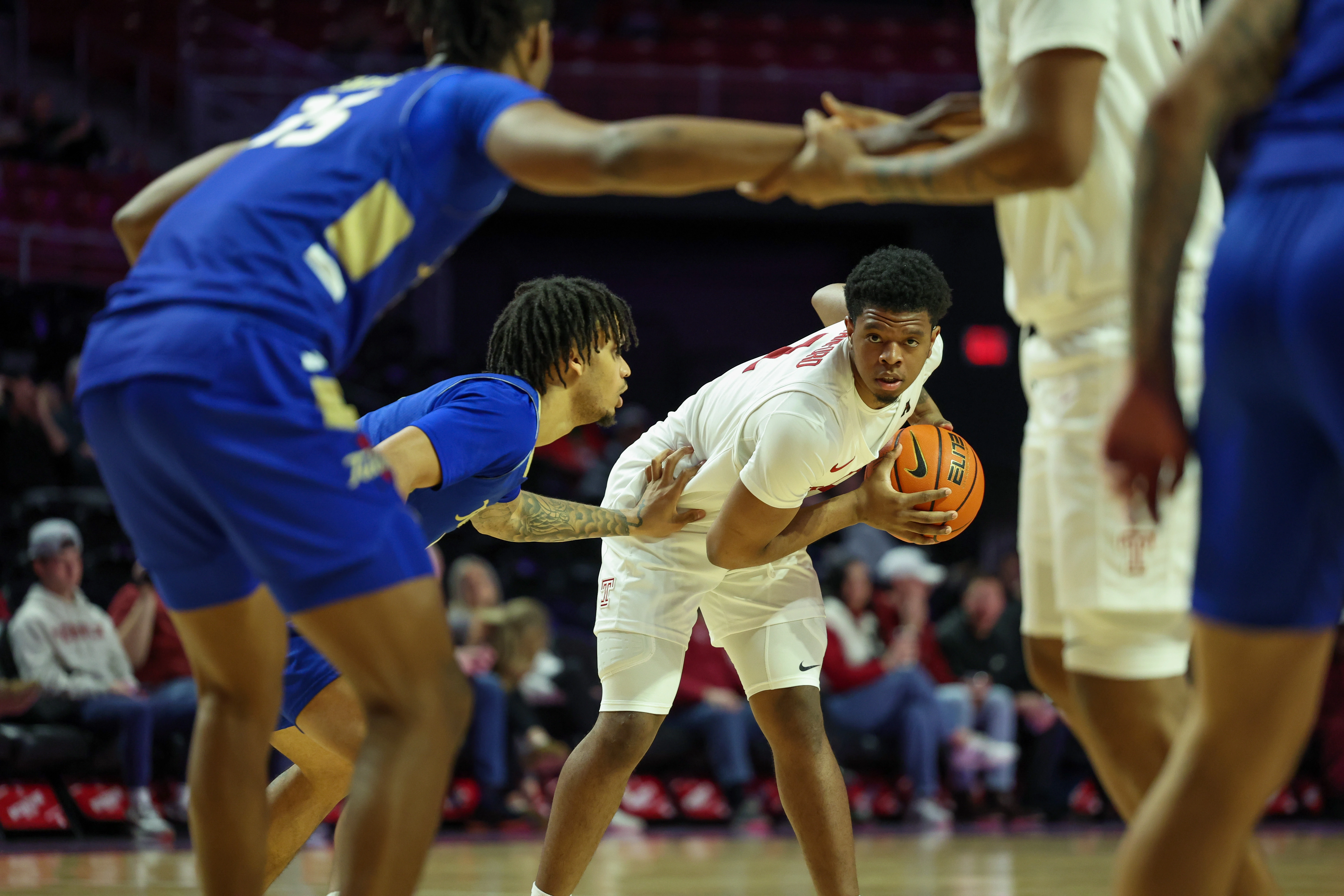TEM-TULSA_20250212_NCAAMB02.webp