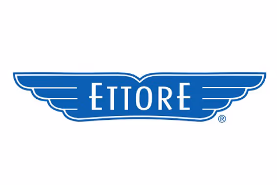 Ettore merknaam in gestileerd blauw vleugelvormig embleem.