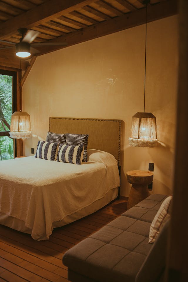 Apartment concierge service.