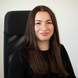 Manon, chargée d'affaires chez AUKARÉ