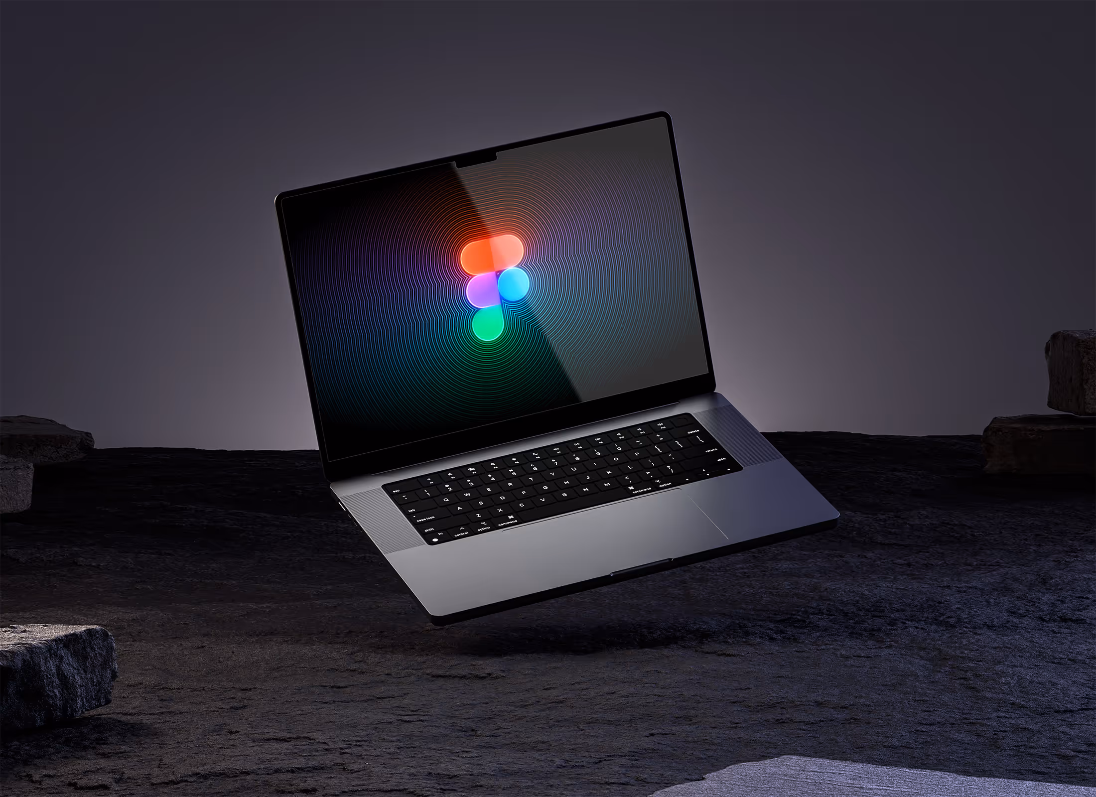 laptop cu semnul de figma