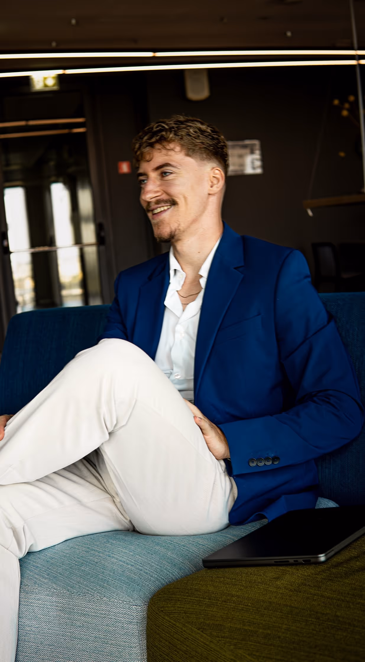 Portret profesional pentru prezentare personala sau profil business