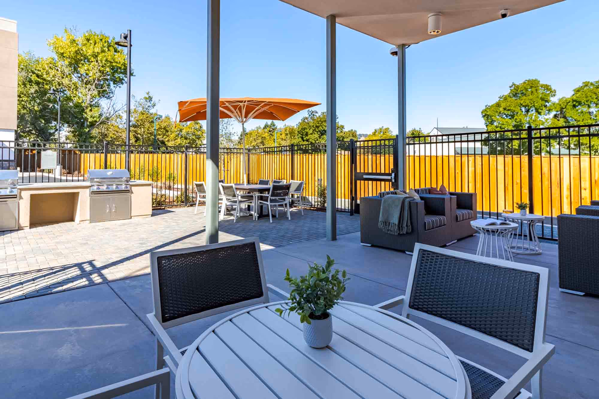 BBQ lounge area