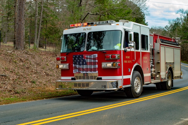 Buying Used Fire Apparatus: 3 Things to Look For In a Dealer