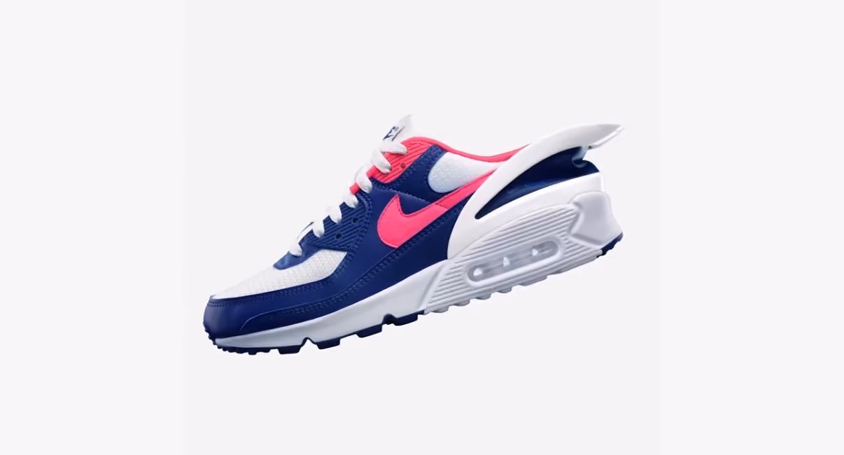 NIKE