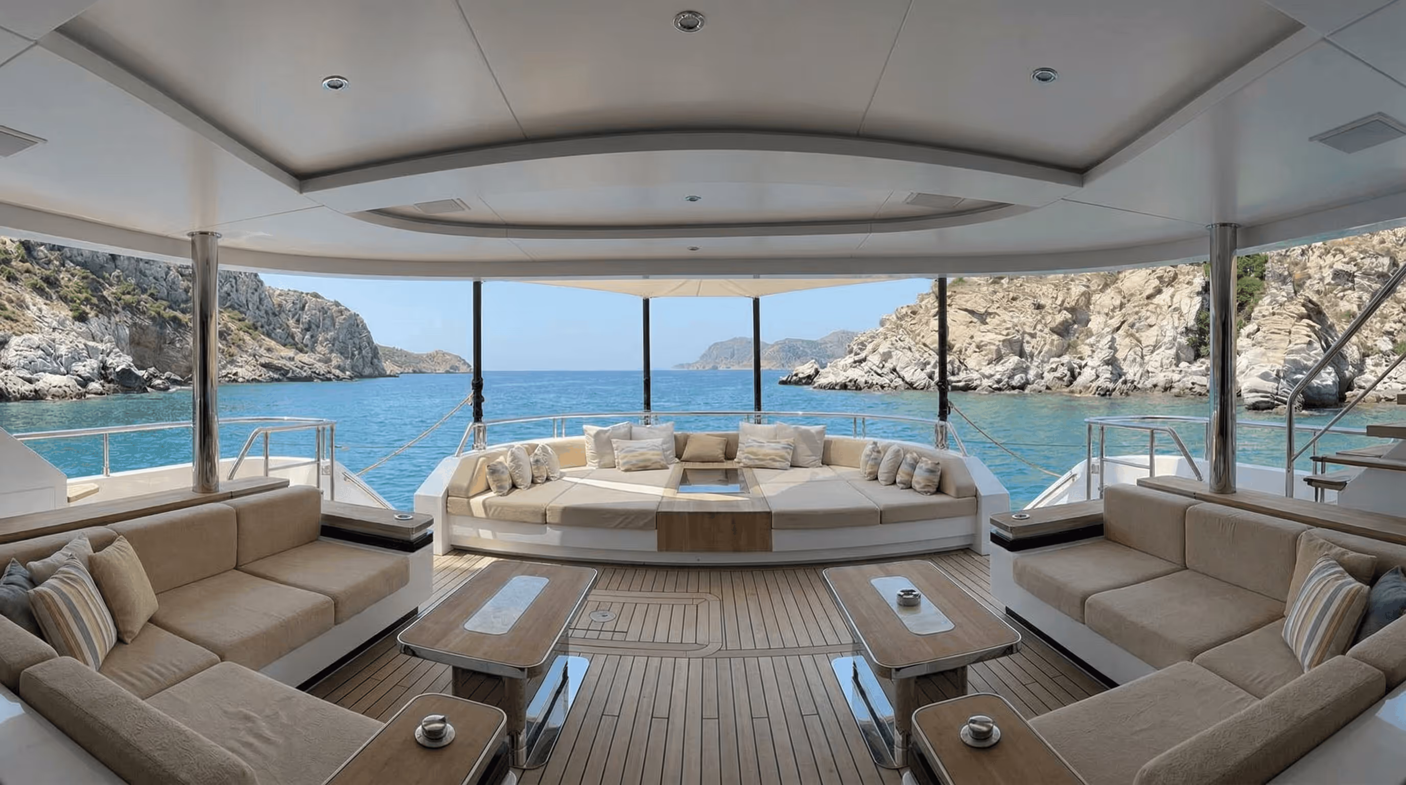 Yacht
