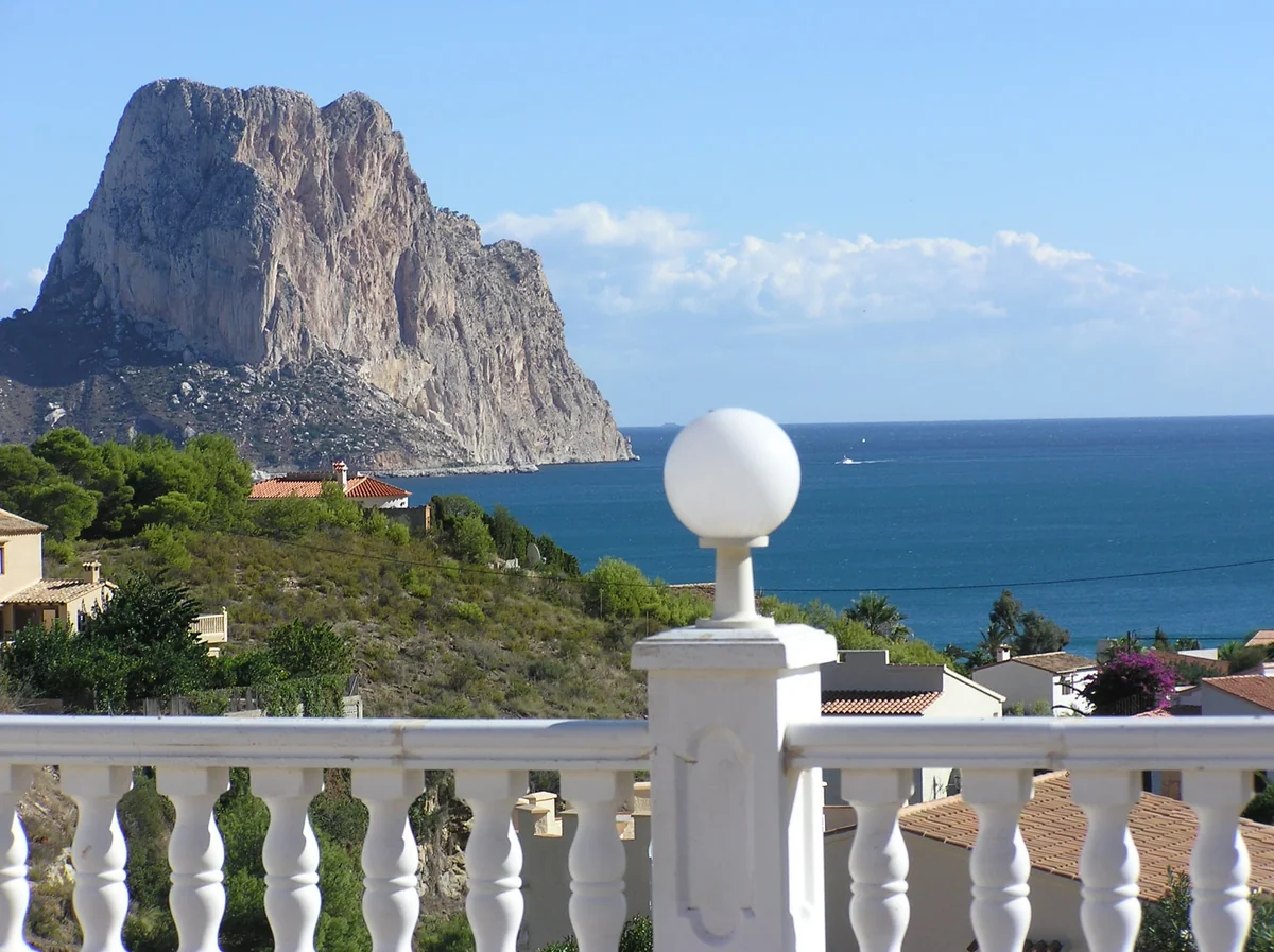 Panoramic Sea View Villa Calpe | 5BR | Pool & Disco | €950K