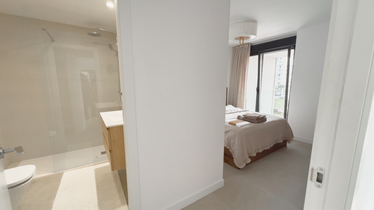 Duplex Sunrise Tower - Hallway