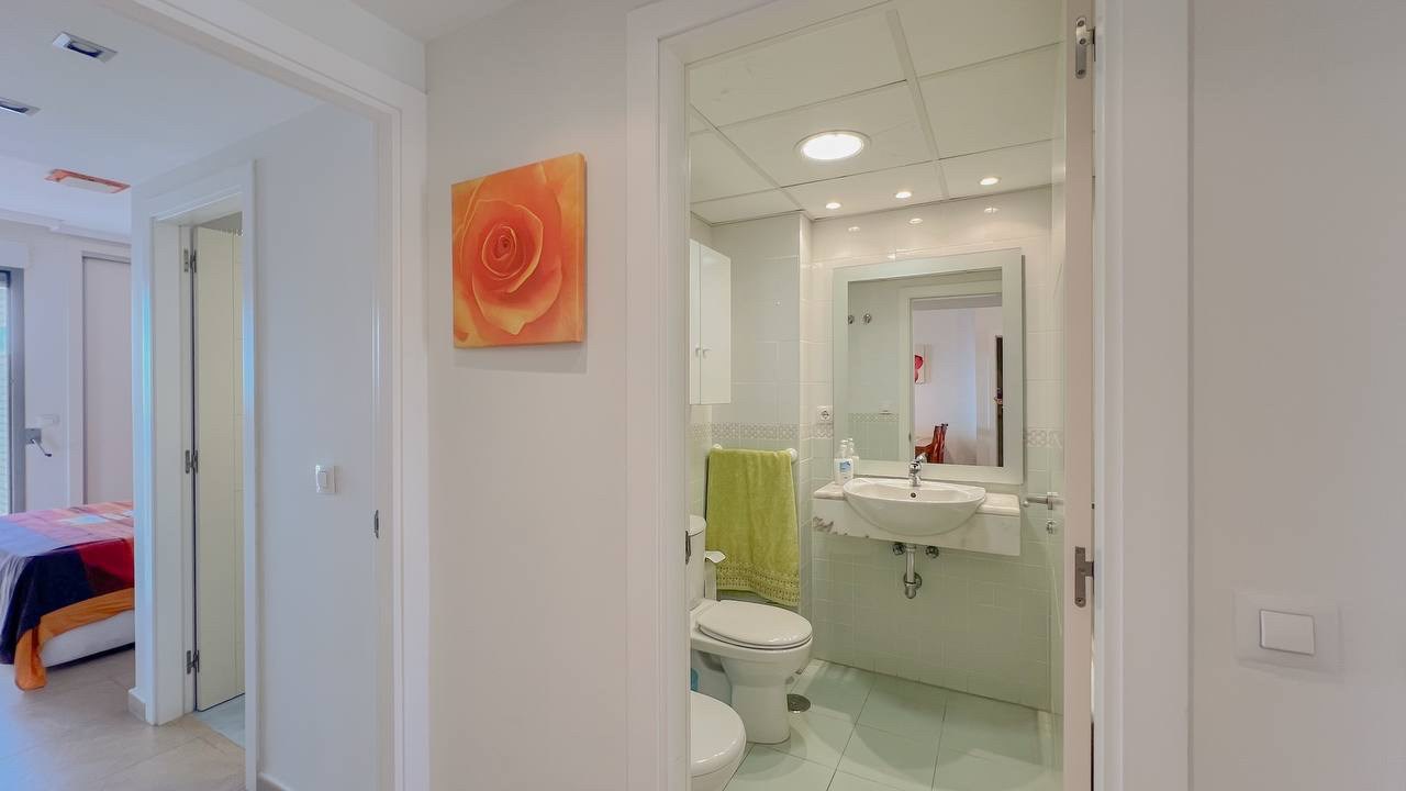 Panoramic sea views apartment in the heart of Calpe - Photo 9