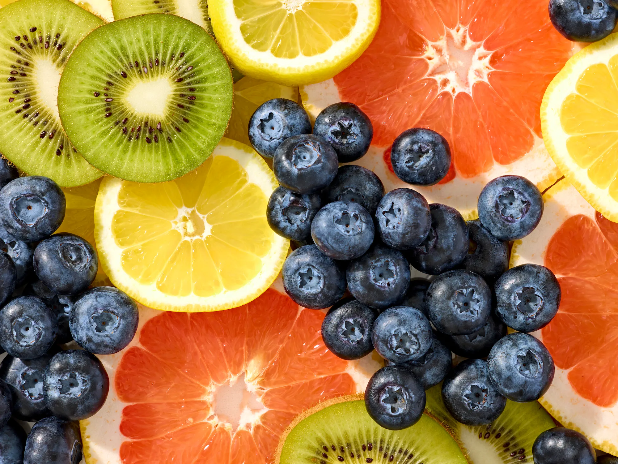 The Best Foods That Reduce Inflammation to Add to Your Diet (And Grocery List)