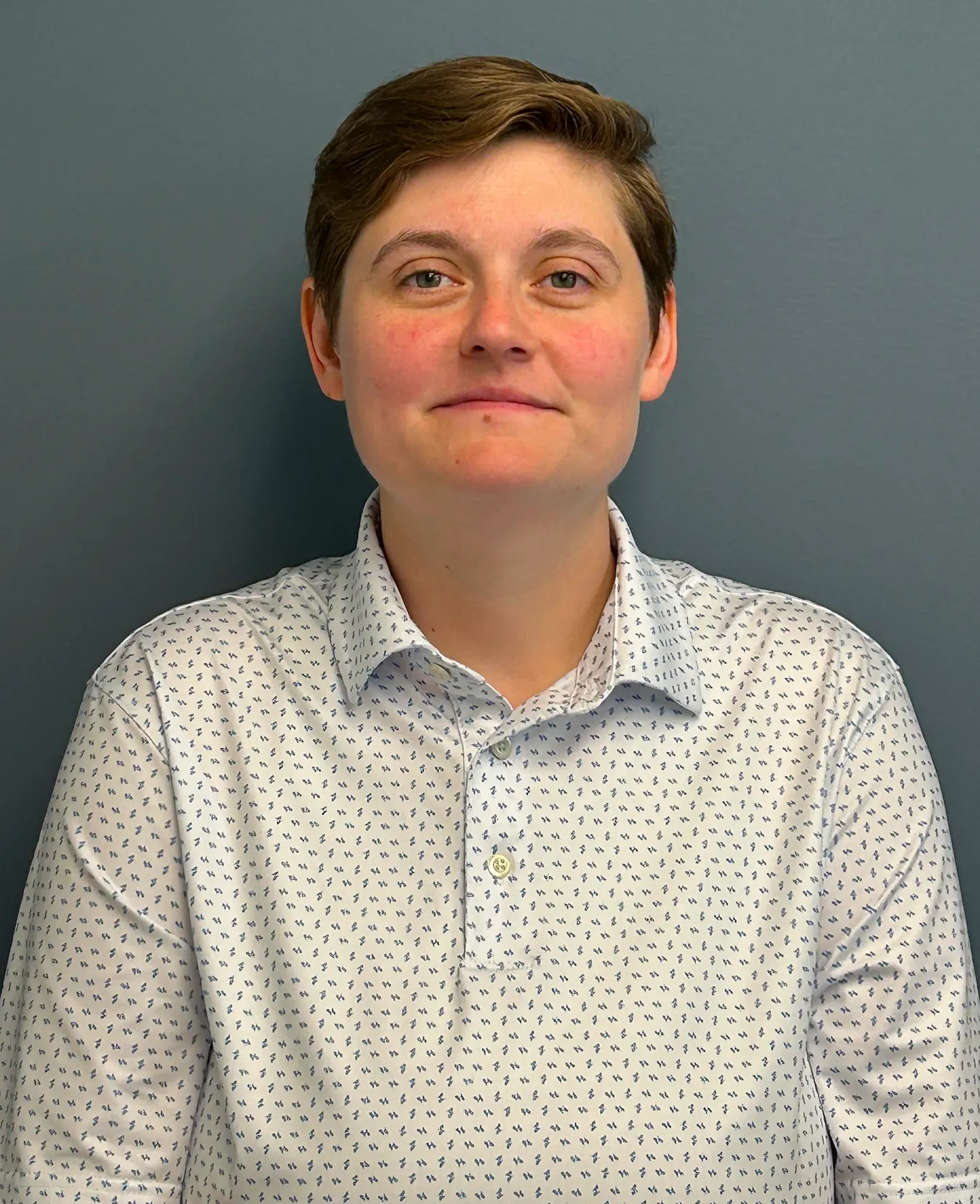A headshot of Kelsey Shaffer, Preconstruction Manager at Brightleaf Glass and Metal Co.