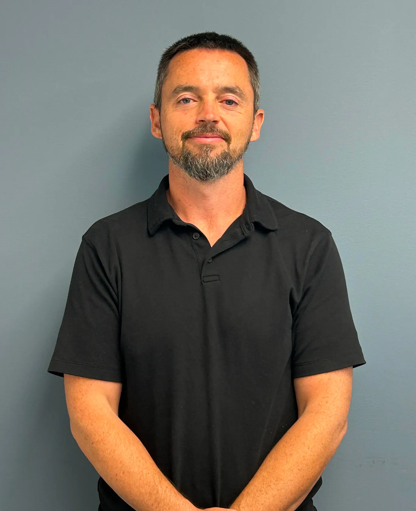 A headshot of Nick Wallace, Superintendent of Brightleaf Glass and Metal Co.