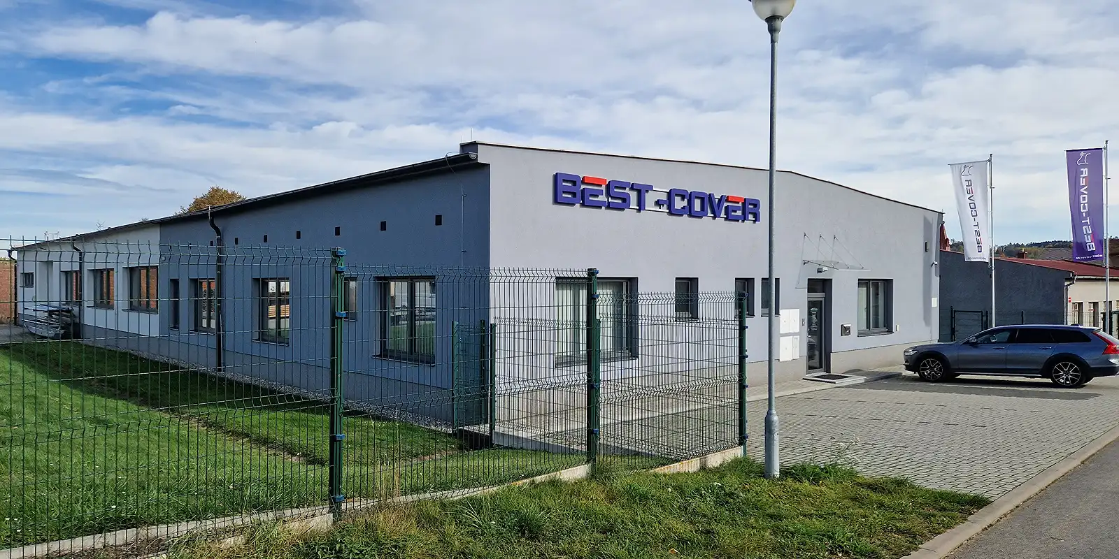 Budova sídla společnosti Best-Cover v Hořepníku