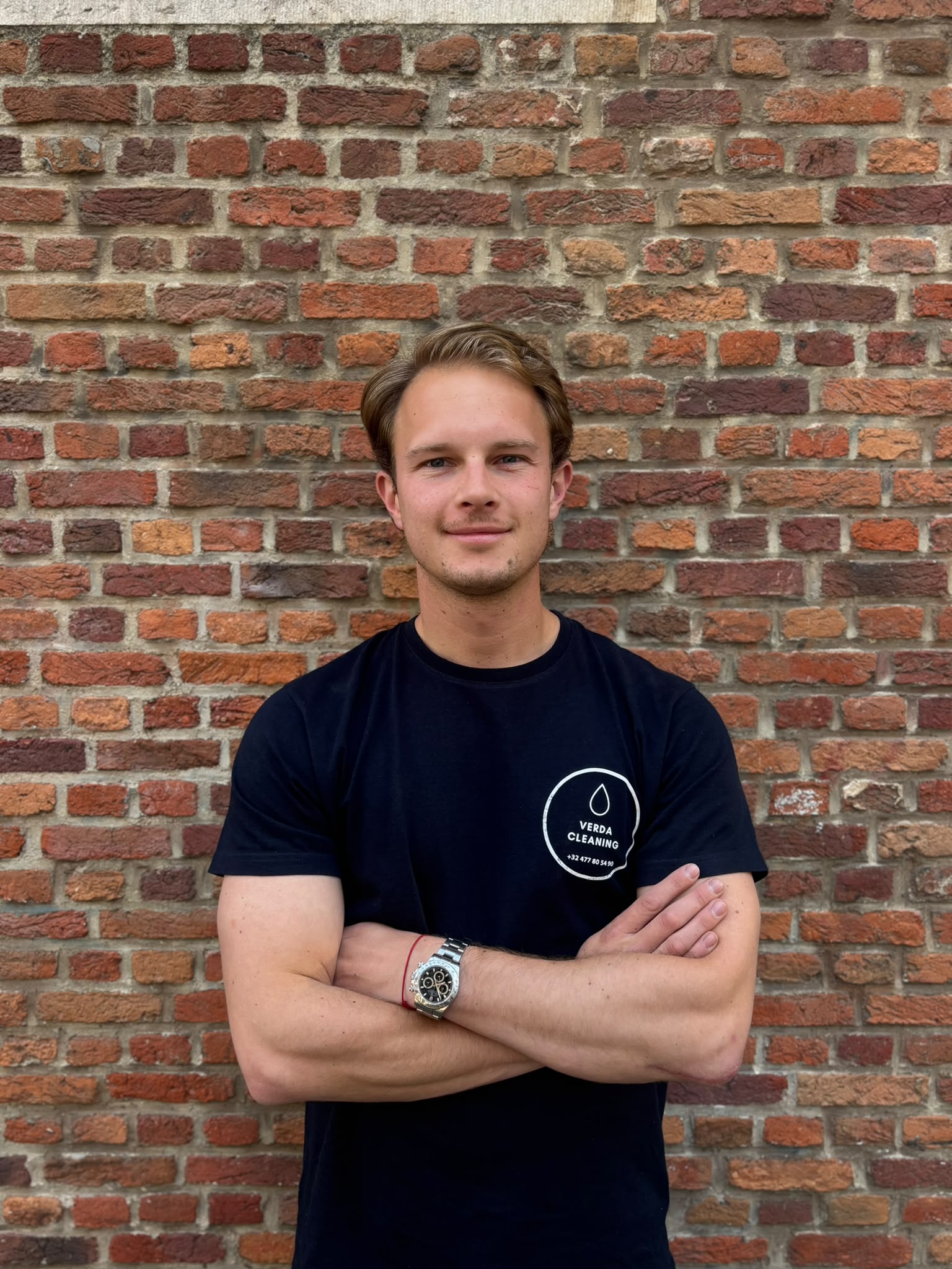 [team] image of team member in uniform for aviation service