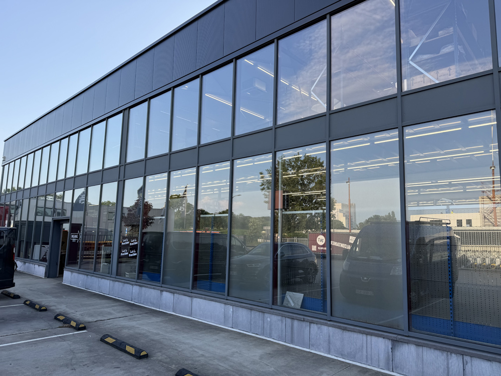[background image] image of a modern building facade (for an insurance agency & company)