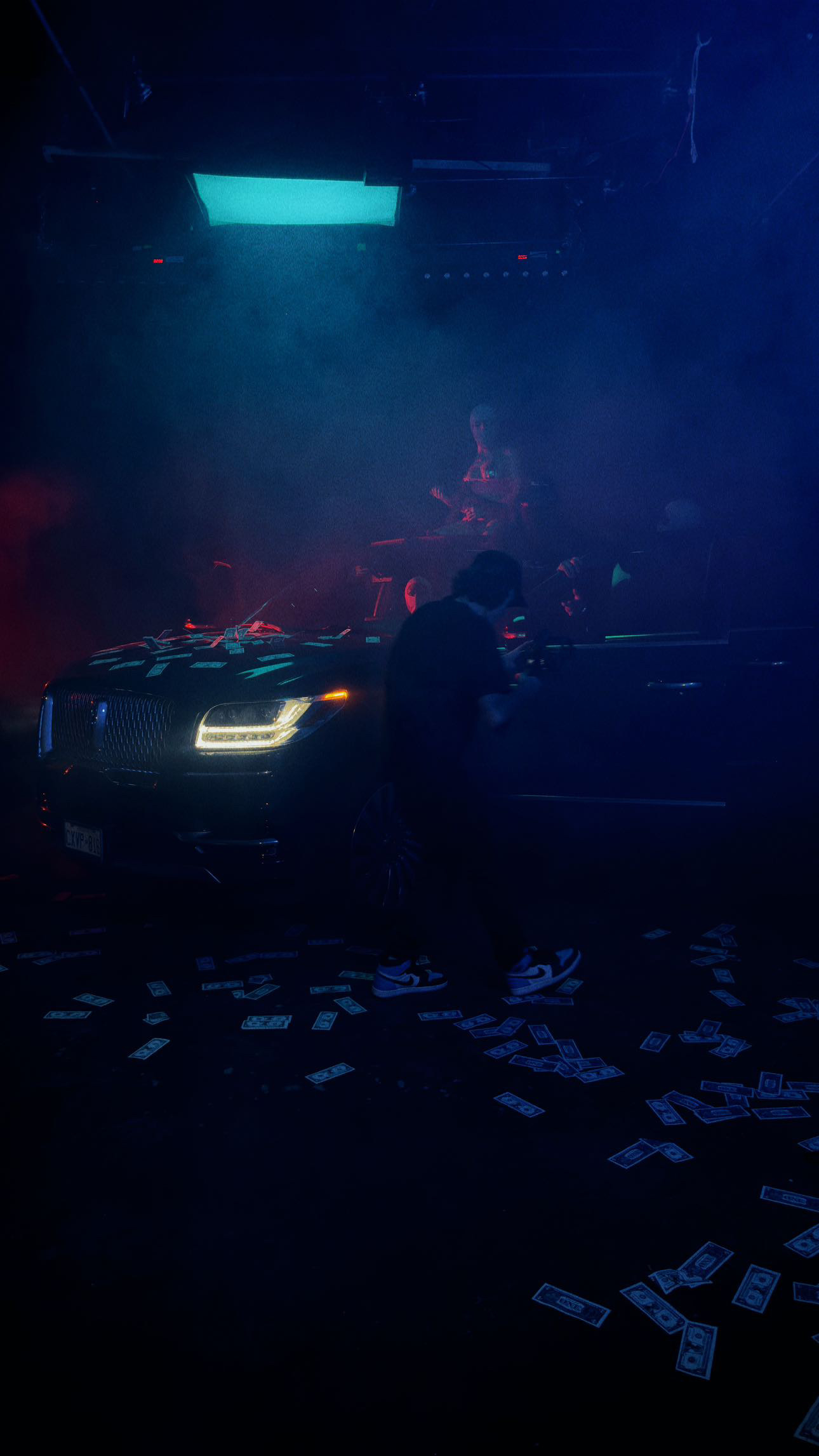 photo of director and actors on set