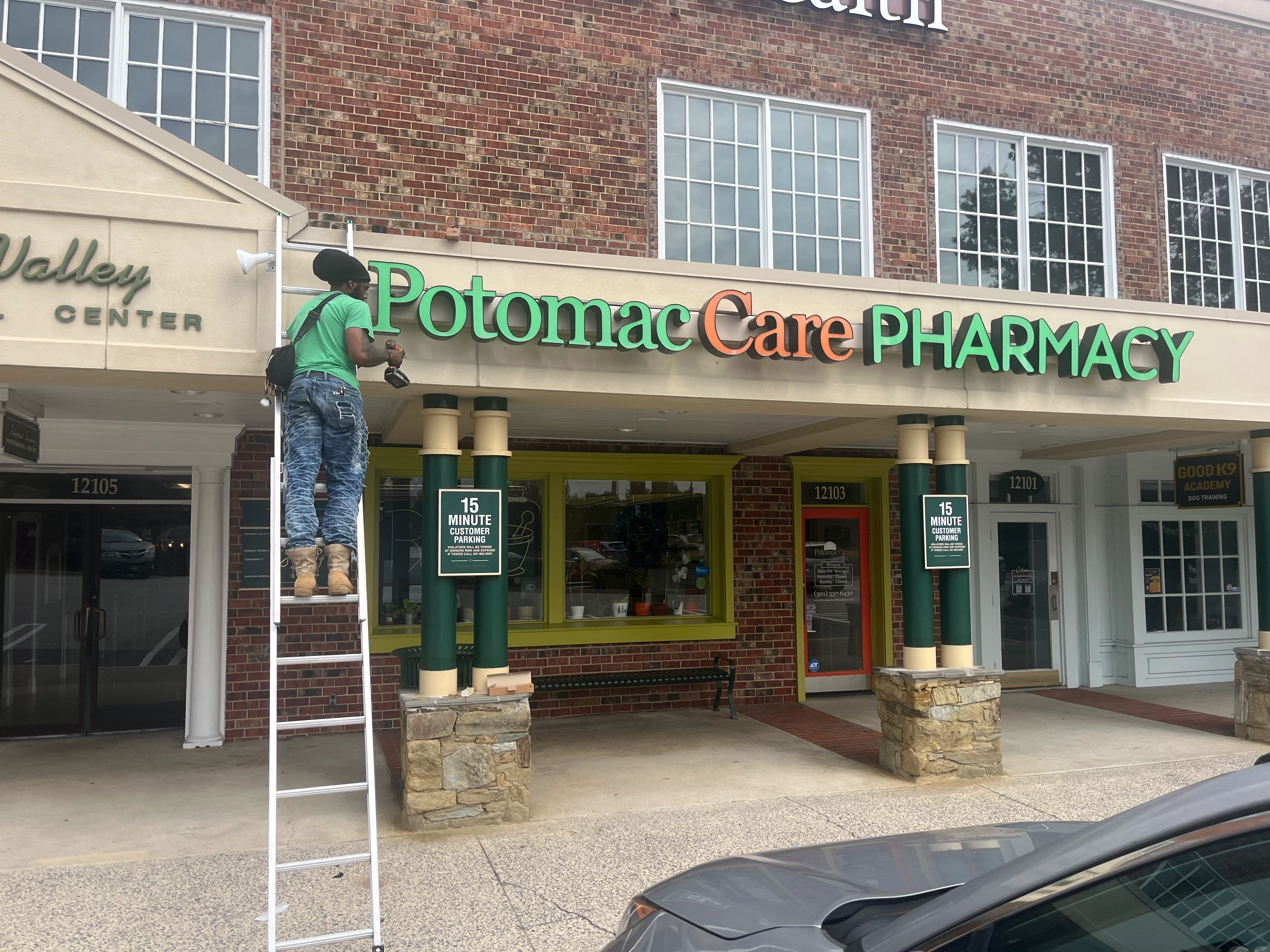 Business Sign Express project photo