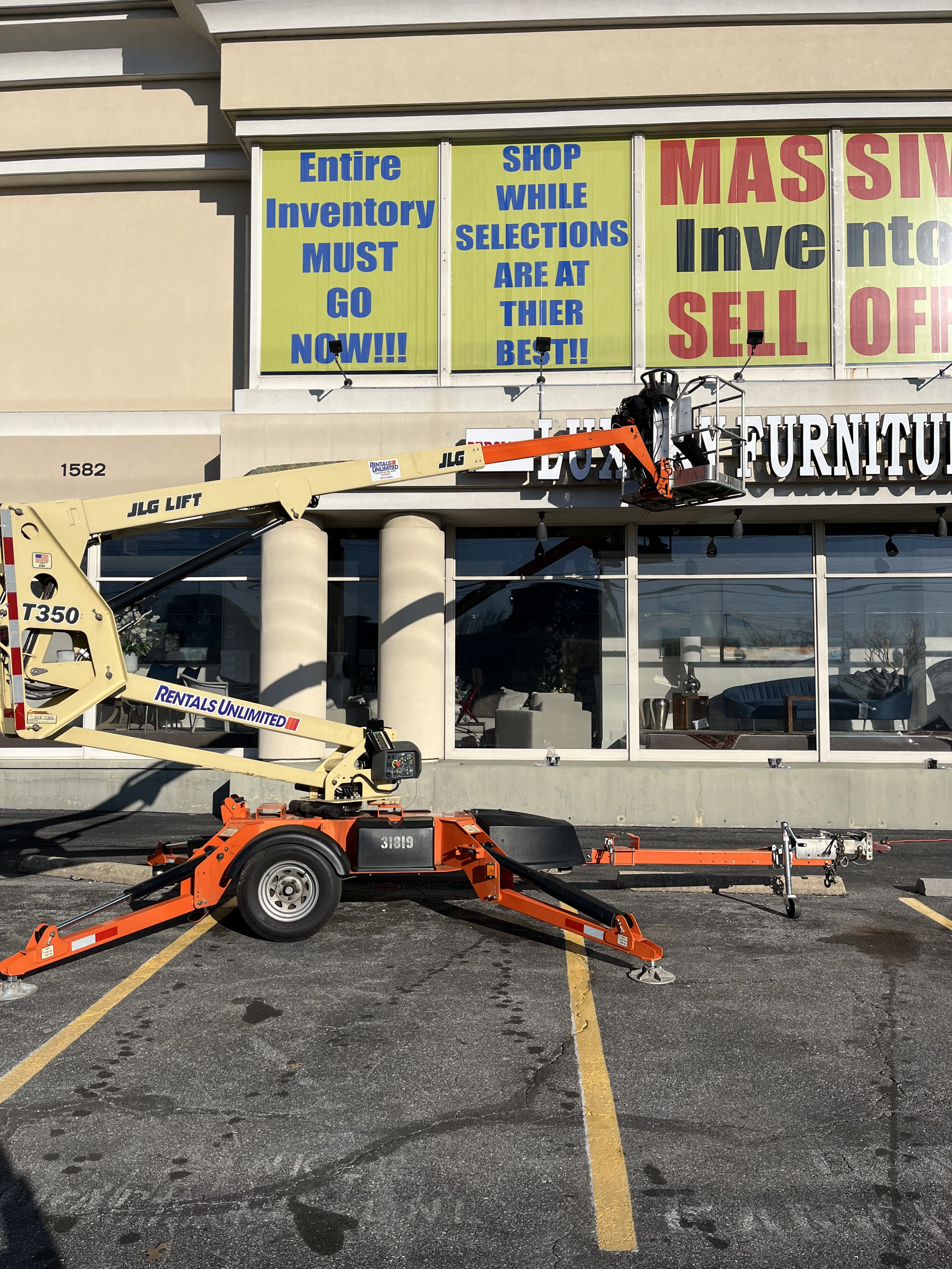 Structural and surface sign maintenance