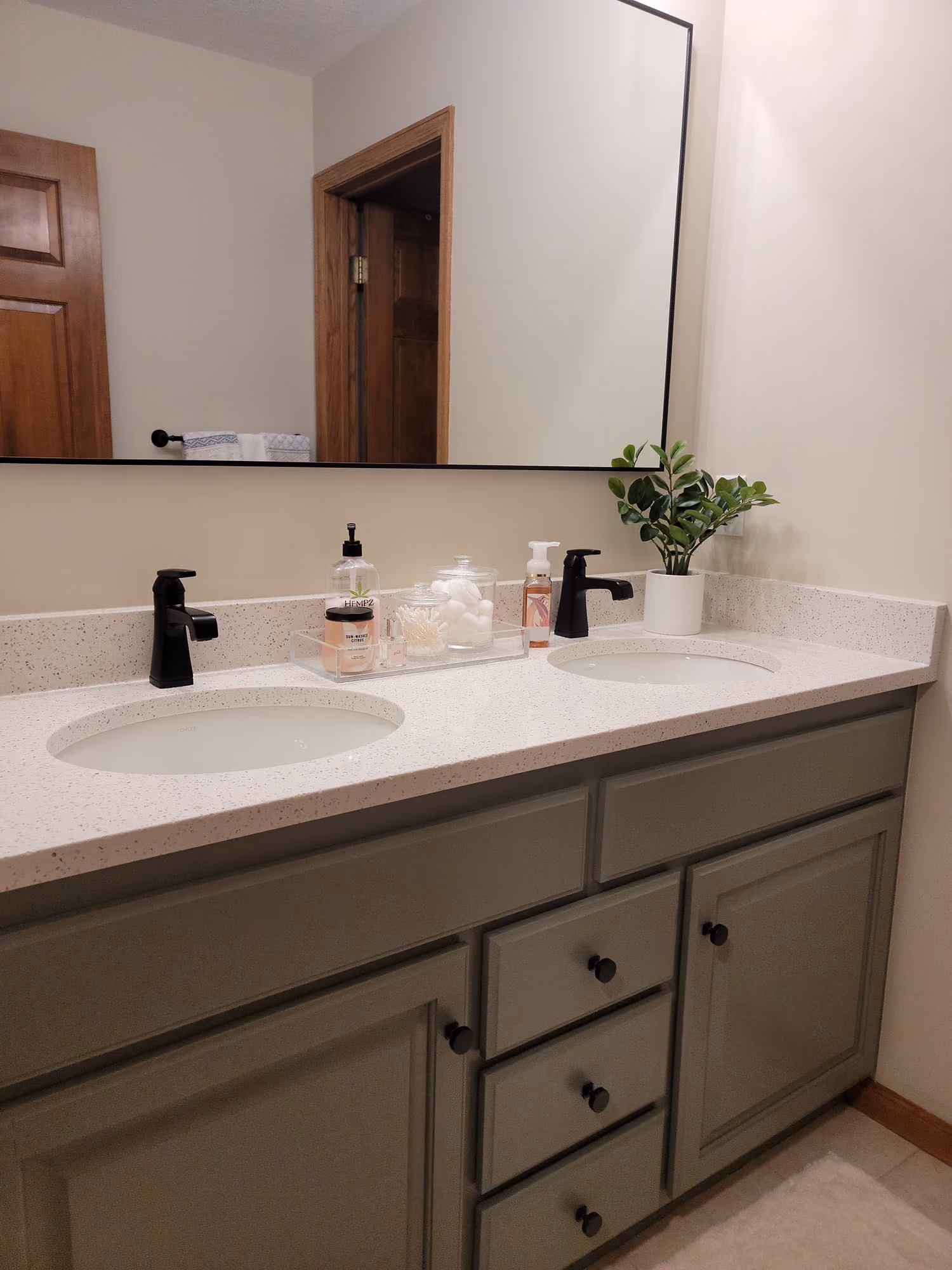Bathroom double-sink vanity with mirror