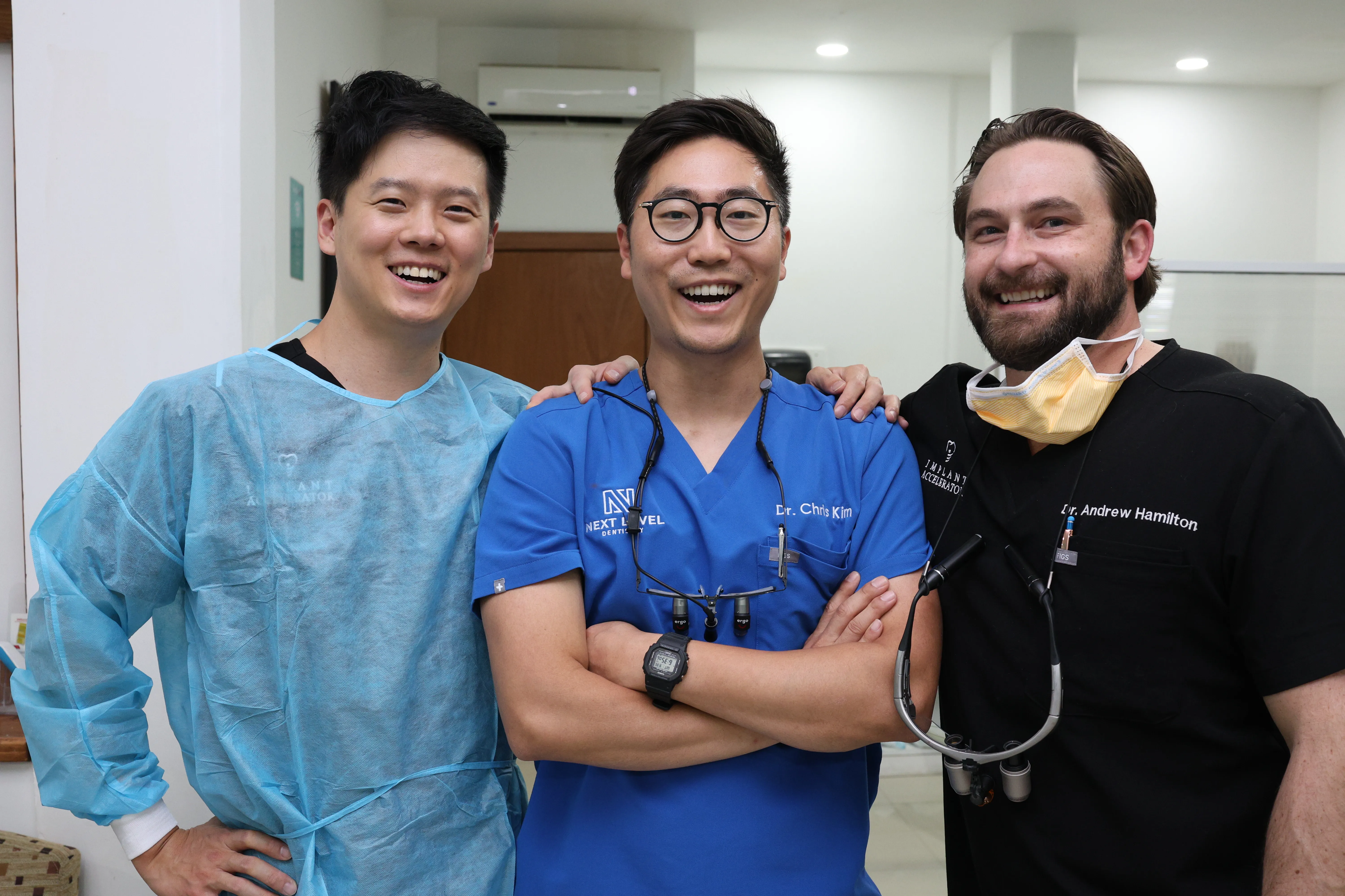 Dr. Chris Kim at implant training course