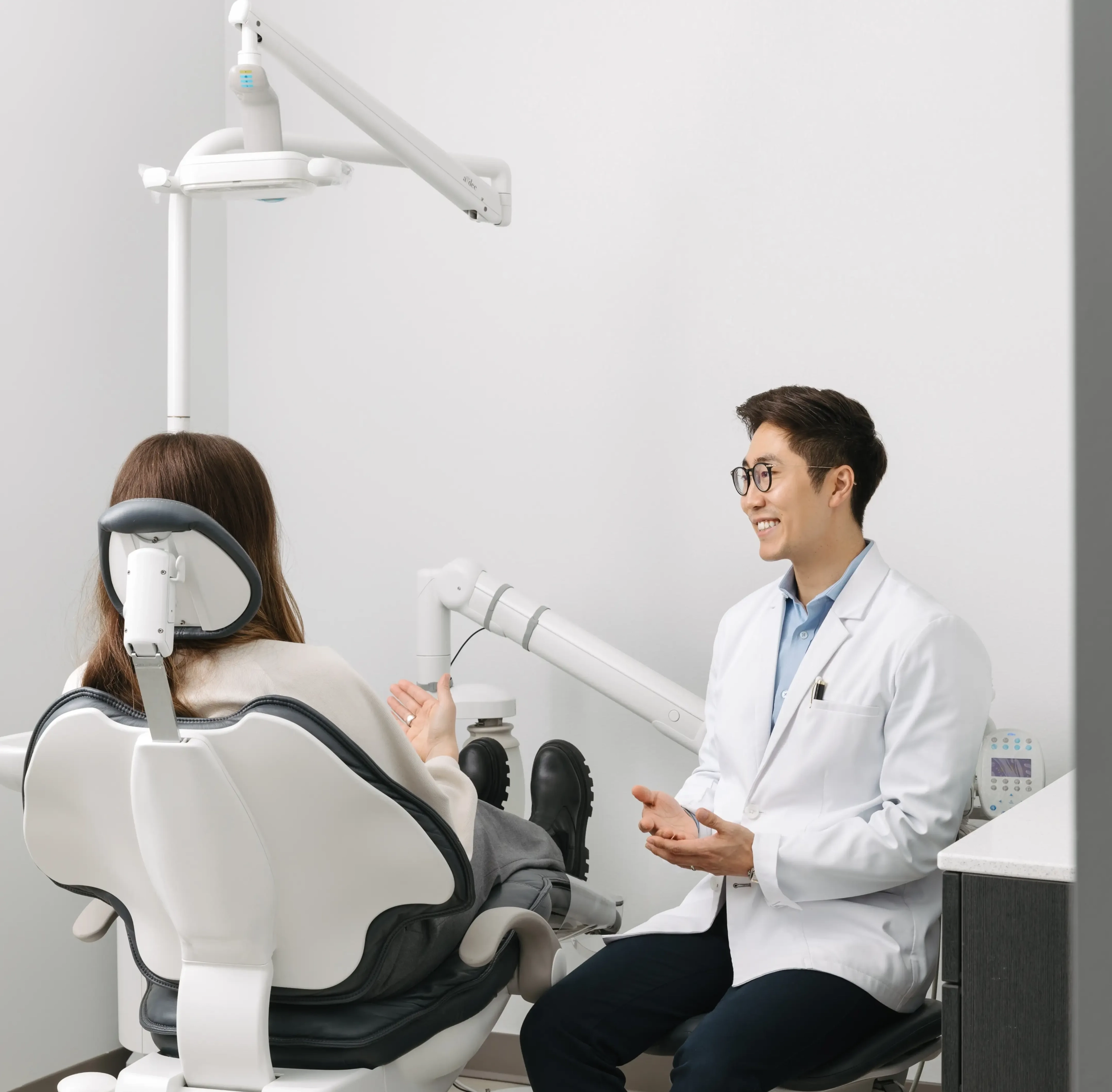 Livewell Dental treatment room in Fairfax Station, VA