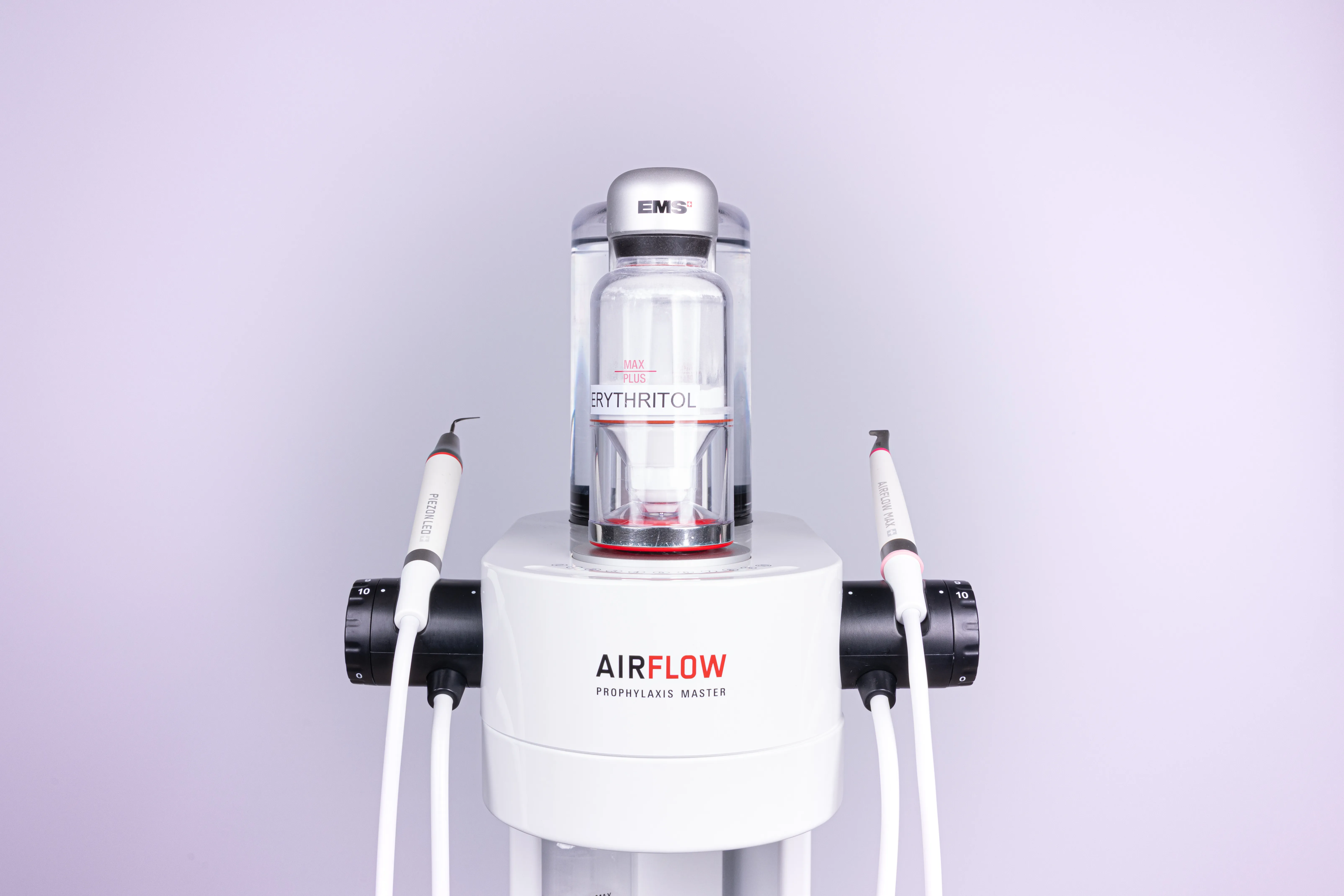 EMS AIRFLOW cleaning system with PIEZON and AIRFLOW handpieces