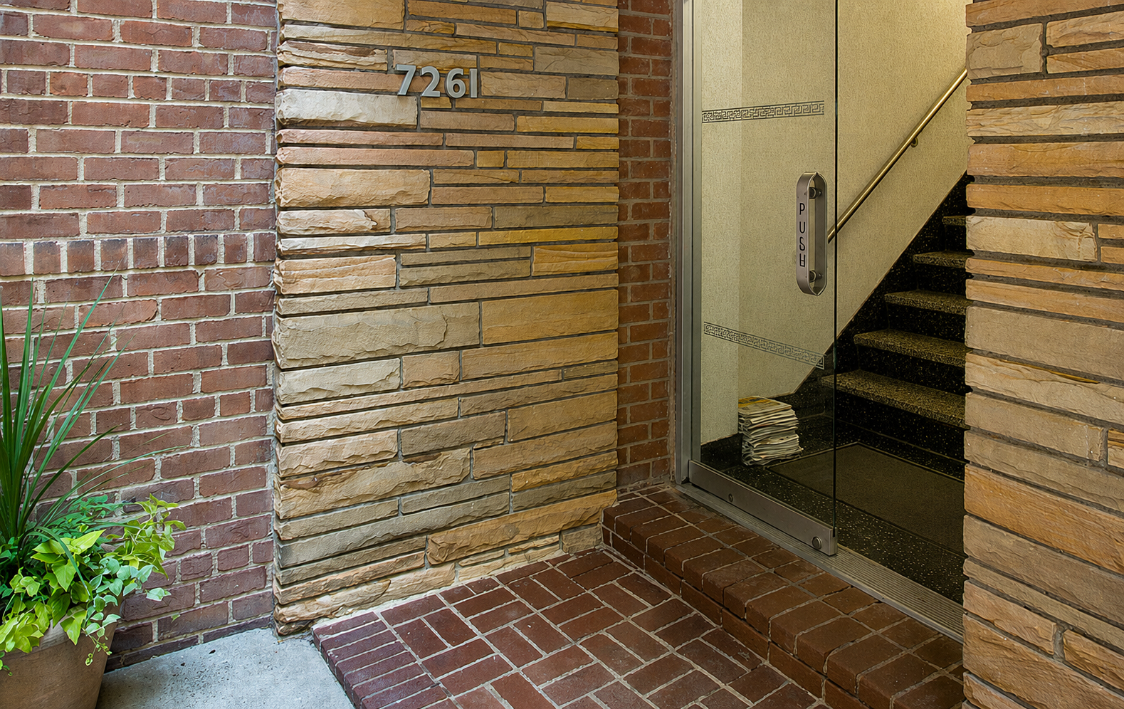 Terrace Tenants - 7261 Shore Road