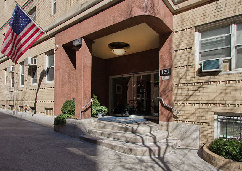 The Bromley - 225 West 83rd Street