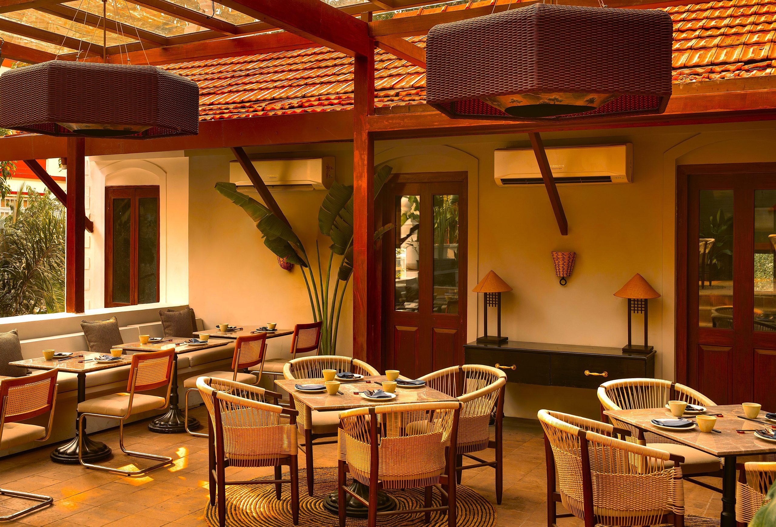 OJU restaurant by Karan Johar, Mumbai
