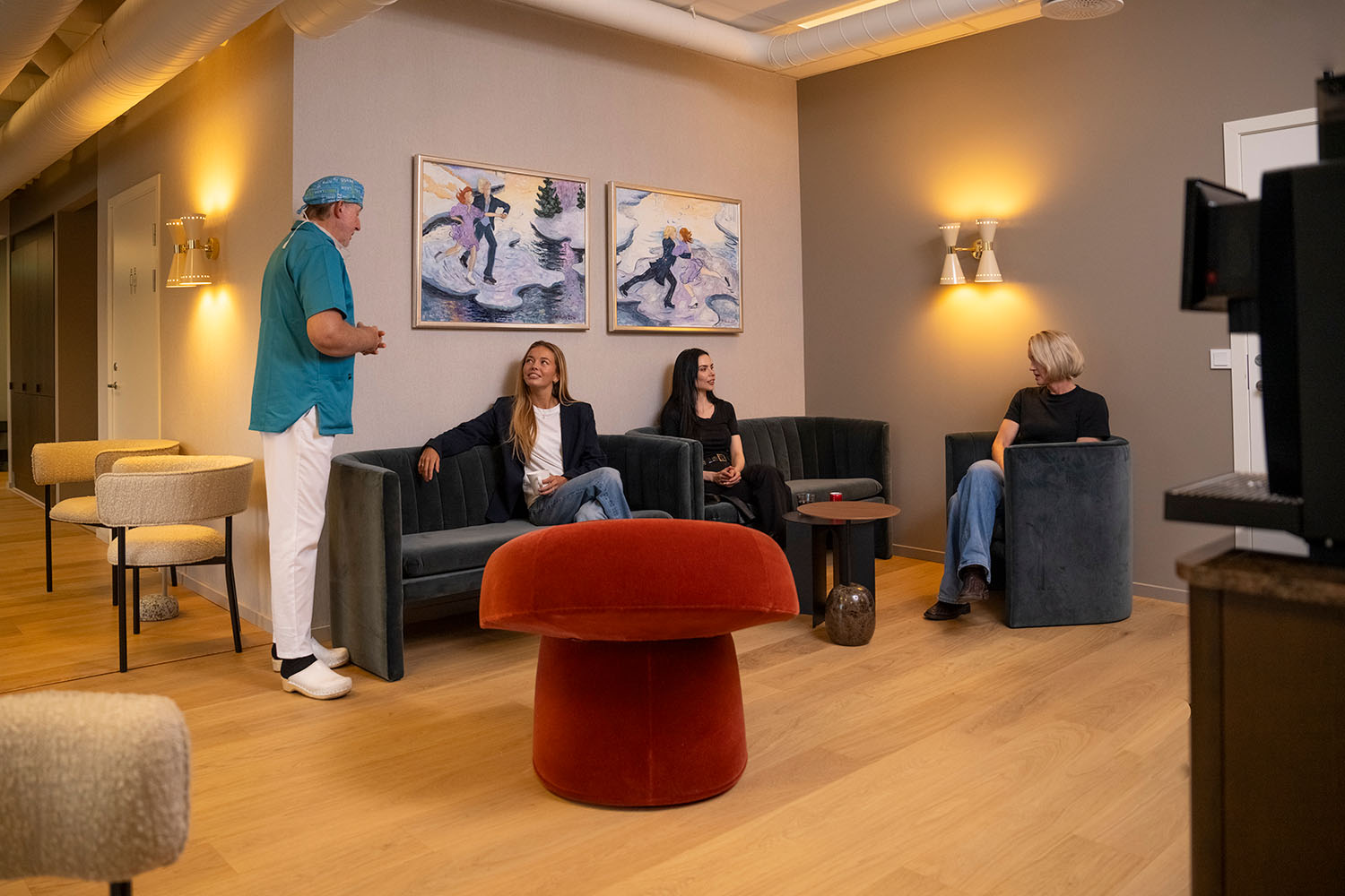 Pasienter på venterommet før Medisinsk forundersøkelse hos OSLO SYN