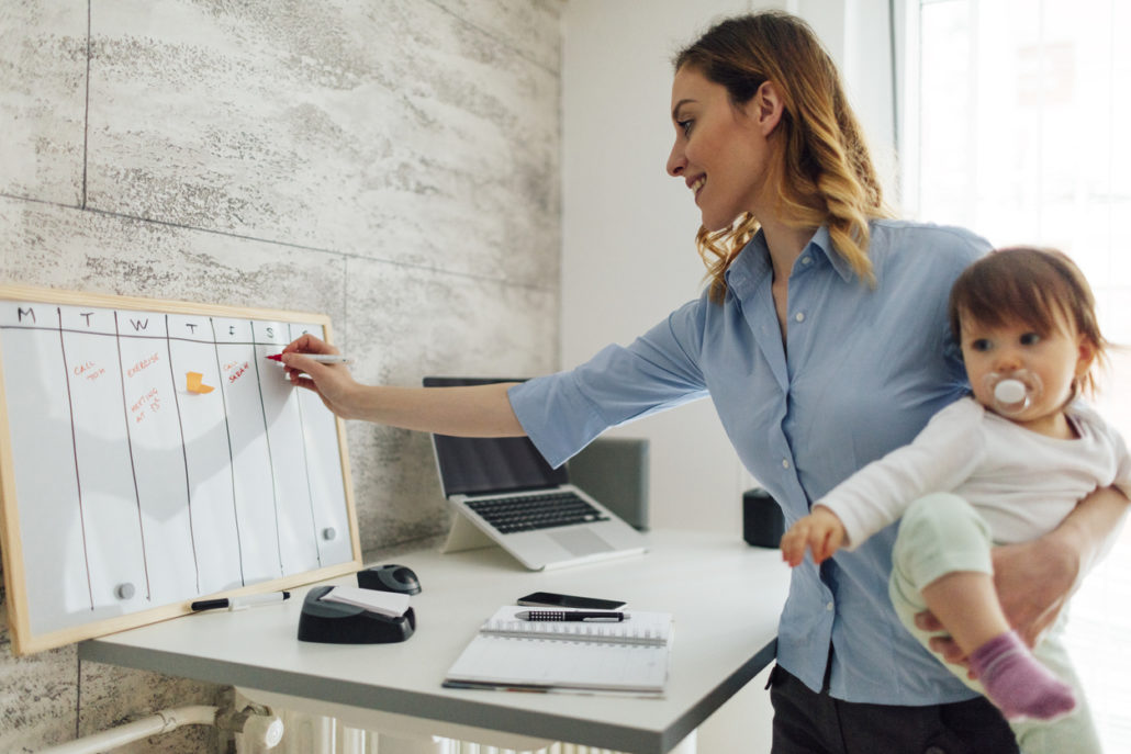 HOW TO MANAGE AS A BUSY PARENT