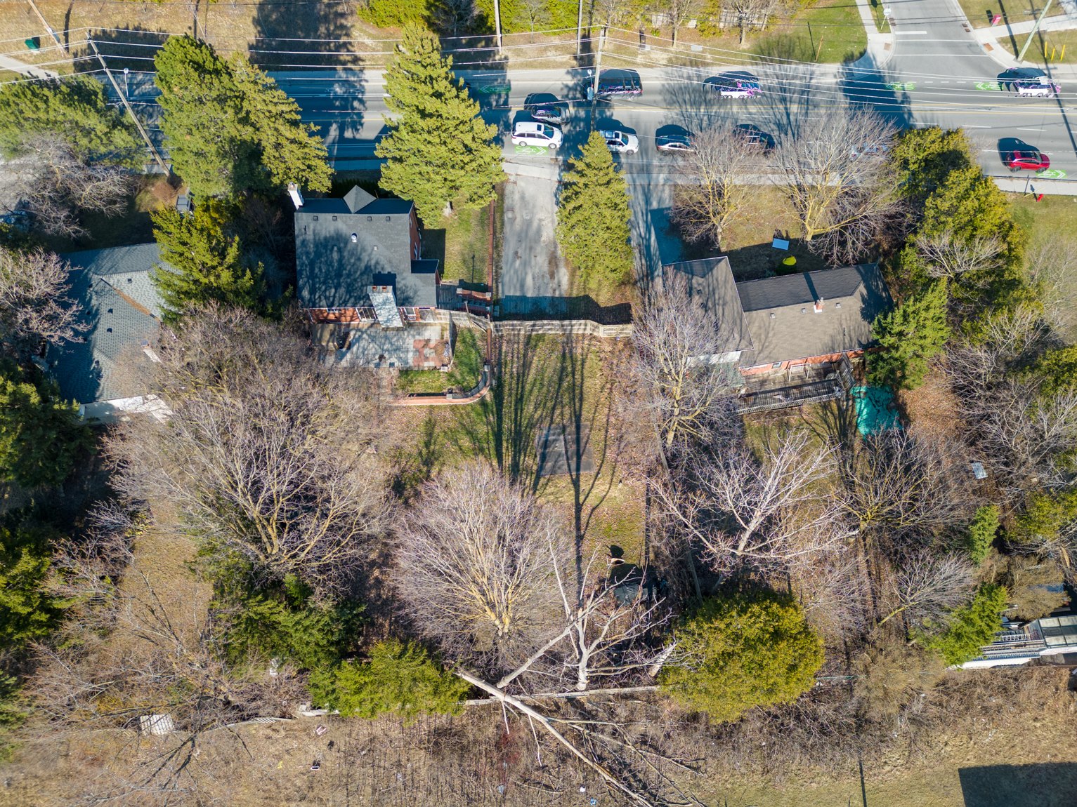 Aerial view of 16756 and 16764 Bayview Avenue on the Bayview and Mulock corridor.