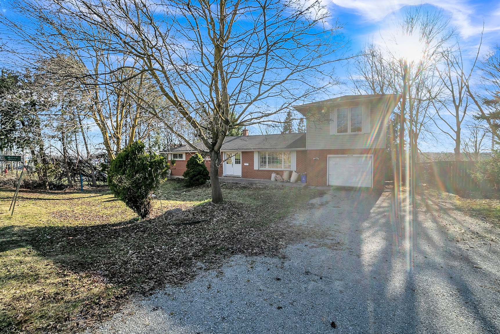 Existing conditions at 16756 and 16764 Bayview Avenue.