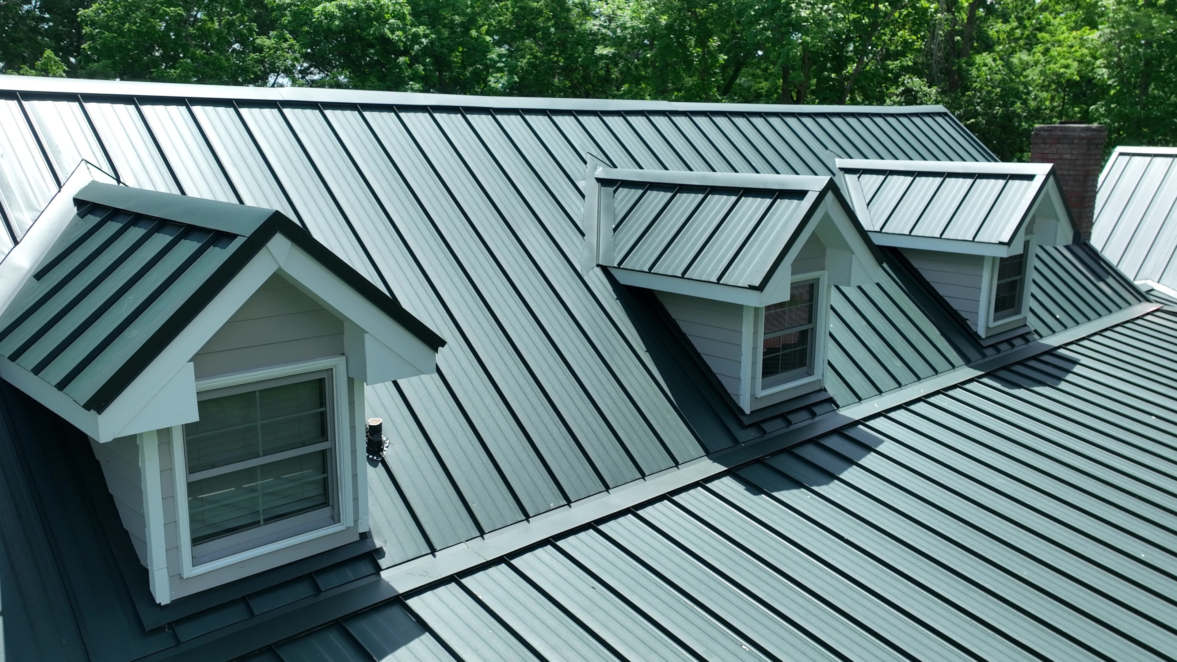 Overhead view of a Hartford Green standing seam metal roof installed in Franklin, Tennessee