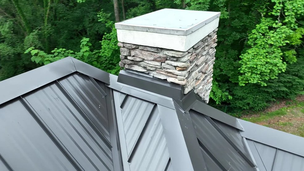Rooftop solar panels on a standing seam metal roof in Antioch, TN