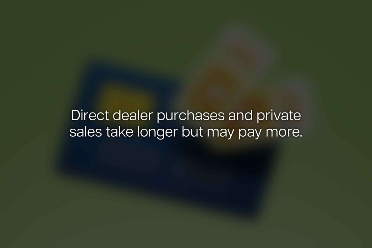 How Do Private Party Sales Compare to Trade-Ins?