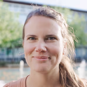 Julia Bollwahn - Lab operations lead