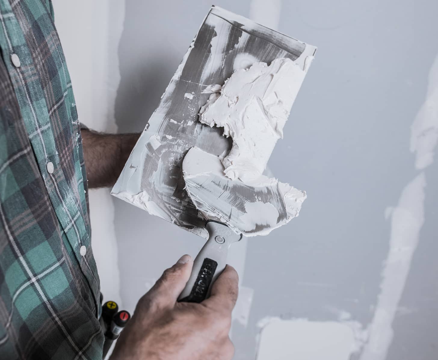 Drywall & Repairs