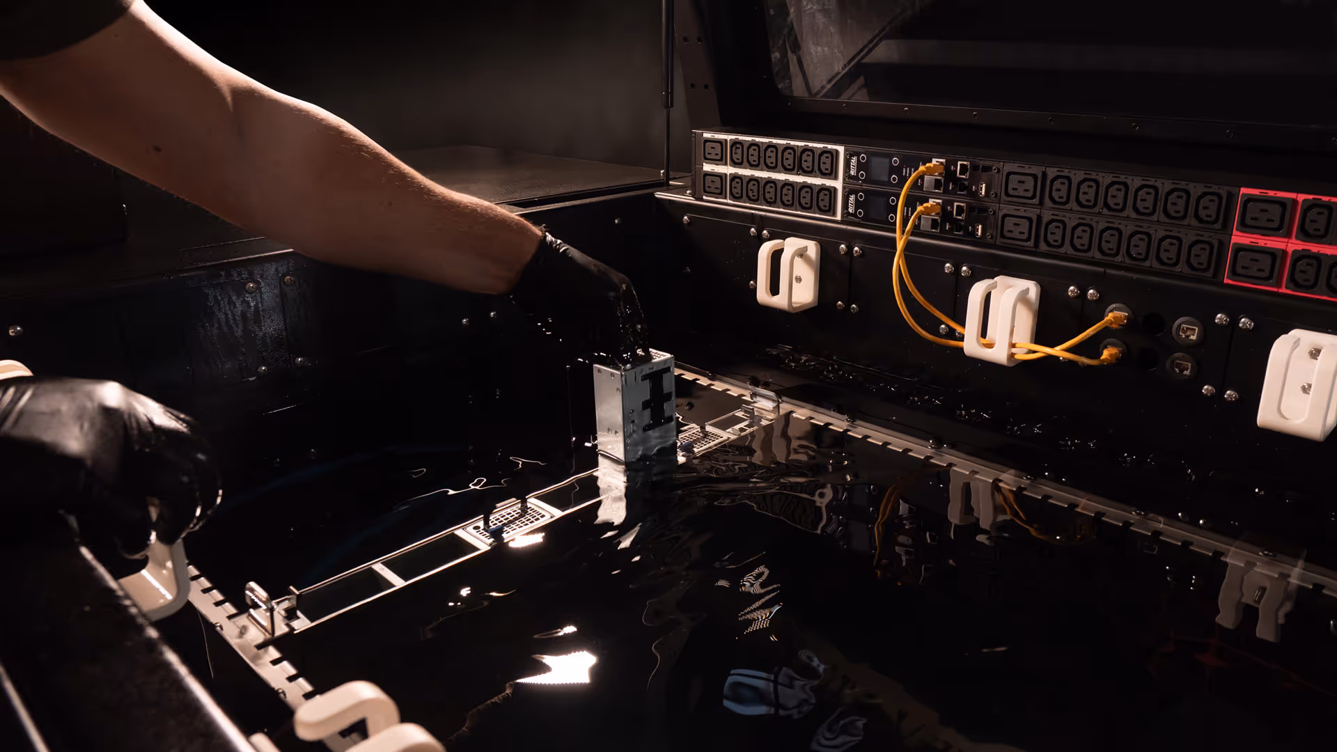 COOLBLOCK | IMMERSION COOLING