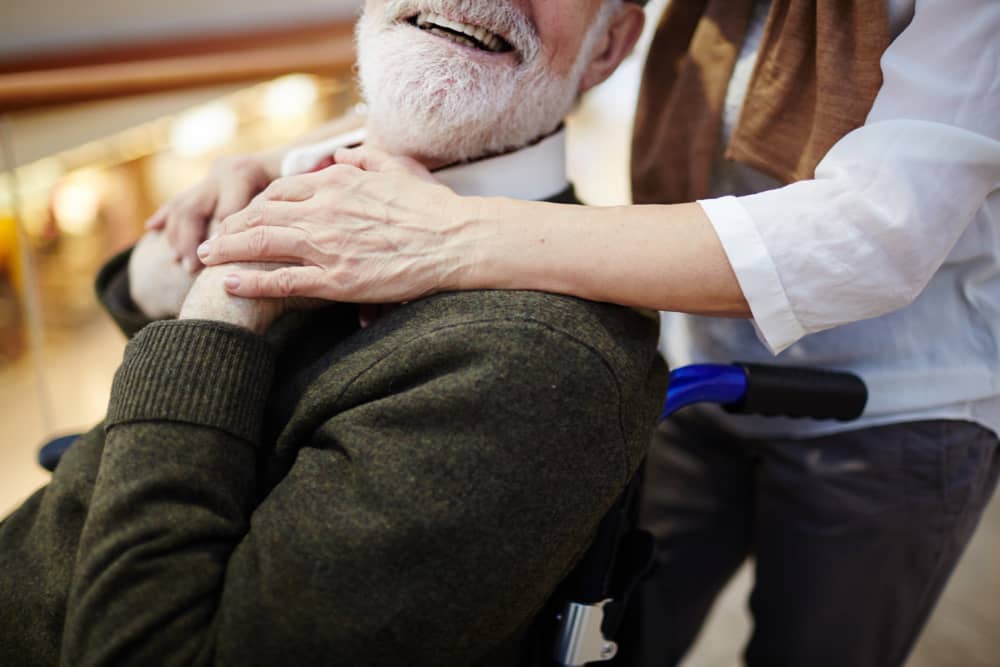 proche-aidant-et-personne-handicapee