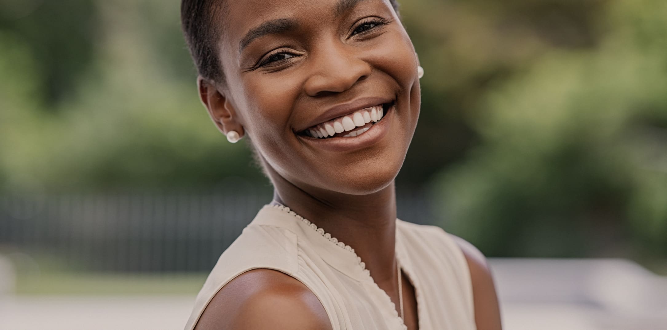 Find the Ideal Age for Breast Reduction and Lift Surgery