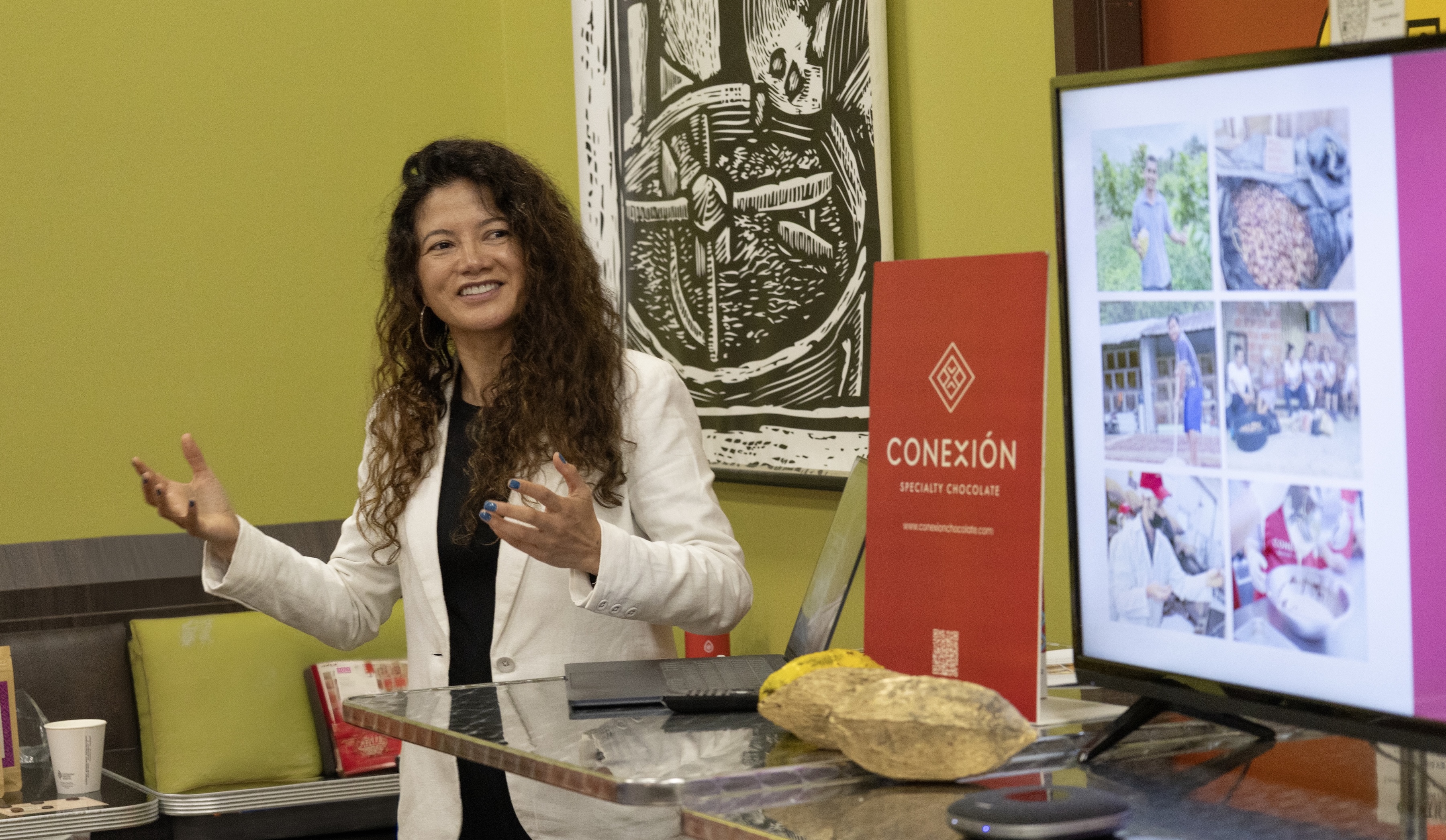 Conexion event for Zingerman's Candy - presentation on chocolate sourcing