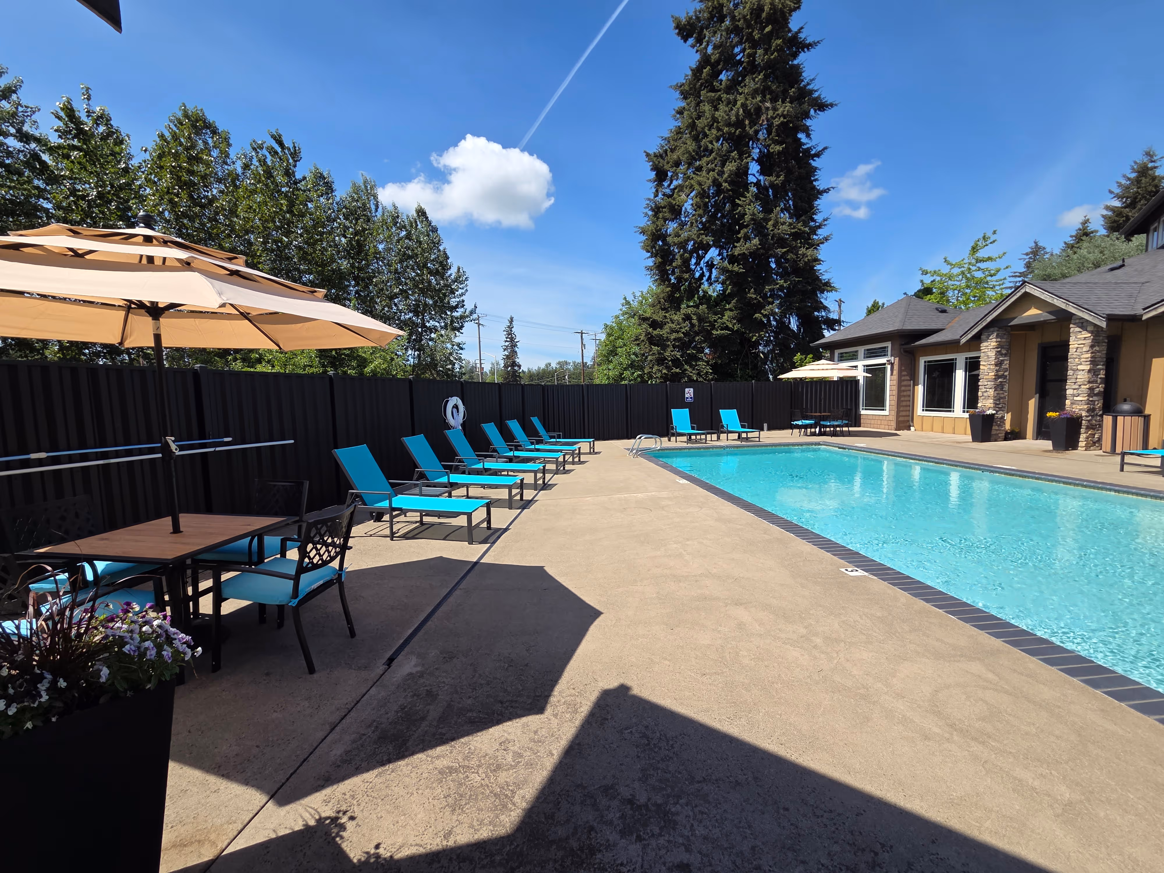 Pool with Seating Bella on Canyo Apartment Rentals